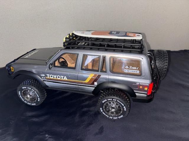 サ*君様 JXC 1/12 ランドクルーザー(LC80) RCクローラー　（中国