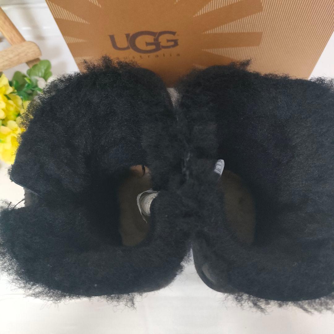 美品 アグ UGG ジョゼット レザーリボン ムートンブーツ 24cm ボア 黒