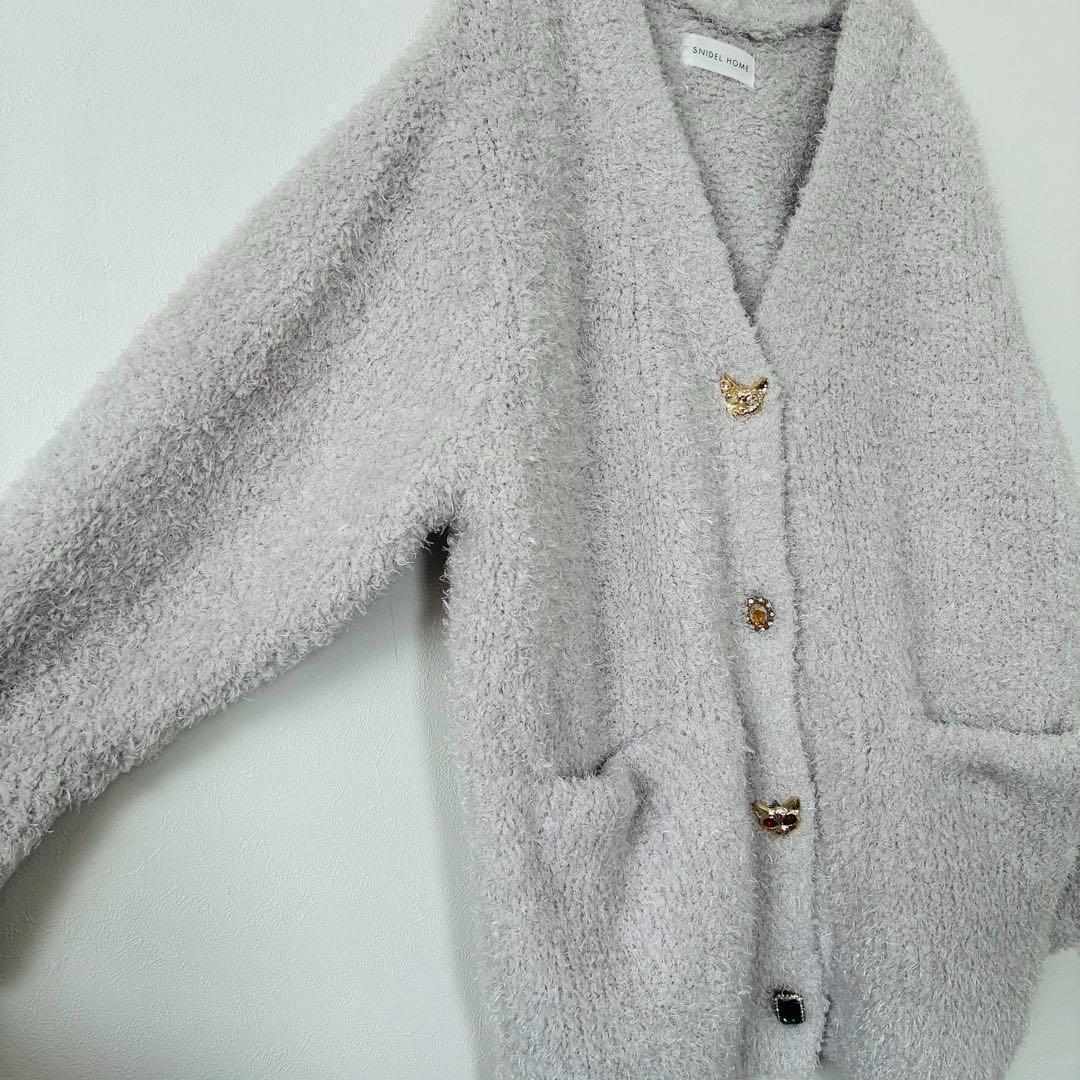 新品タグ付✨snidel  ビジューCATカーデ