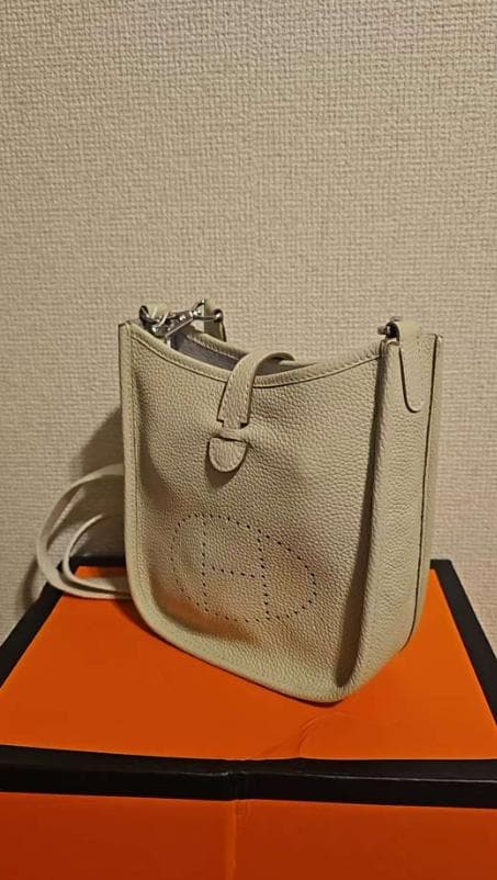 エルメス エブリン16 ミニ ホワイト レザー ショルダーバッグ