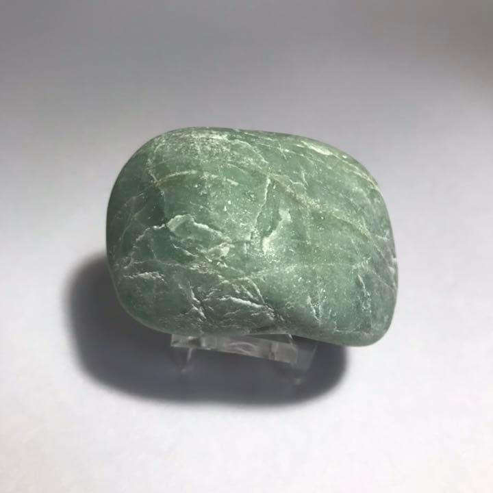 糸魚川翡翠原石【海岸】94g
