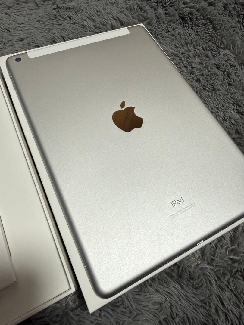 【早い者勝ち】美品iPad8第8世代32GB