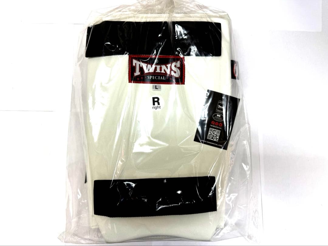 新品　ラスト　Lサイズ　TWINS レガース　左右1組　白　ツインズ　全国送料込