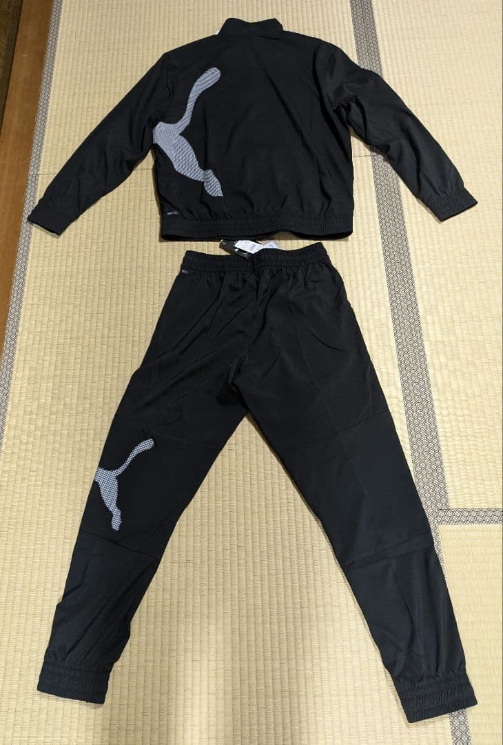 PUMA　新品トレーニングウェア　上下セット　Ｍサイズ　最終価格