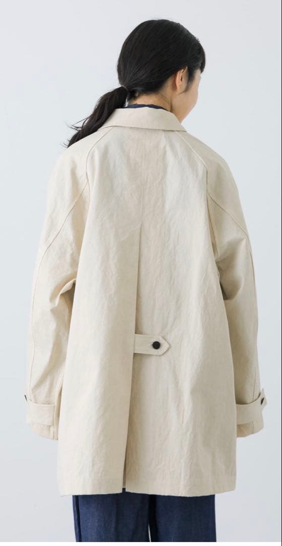 【タグ付新品】かぐれ　コットンバックタックショートコート　アイボリー