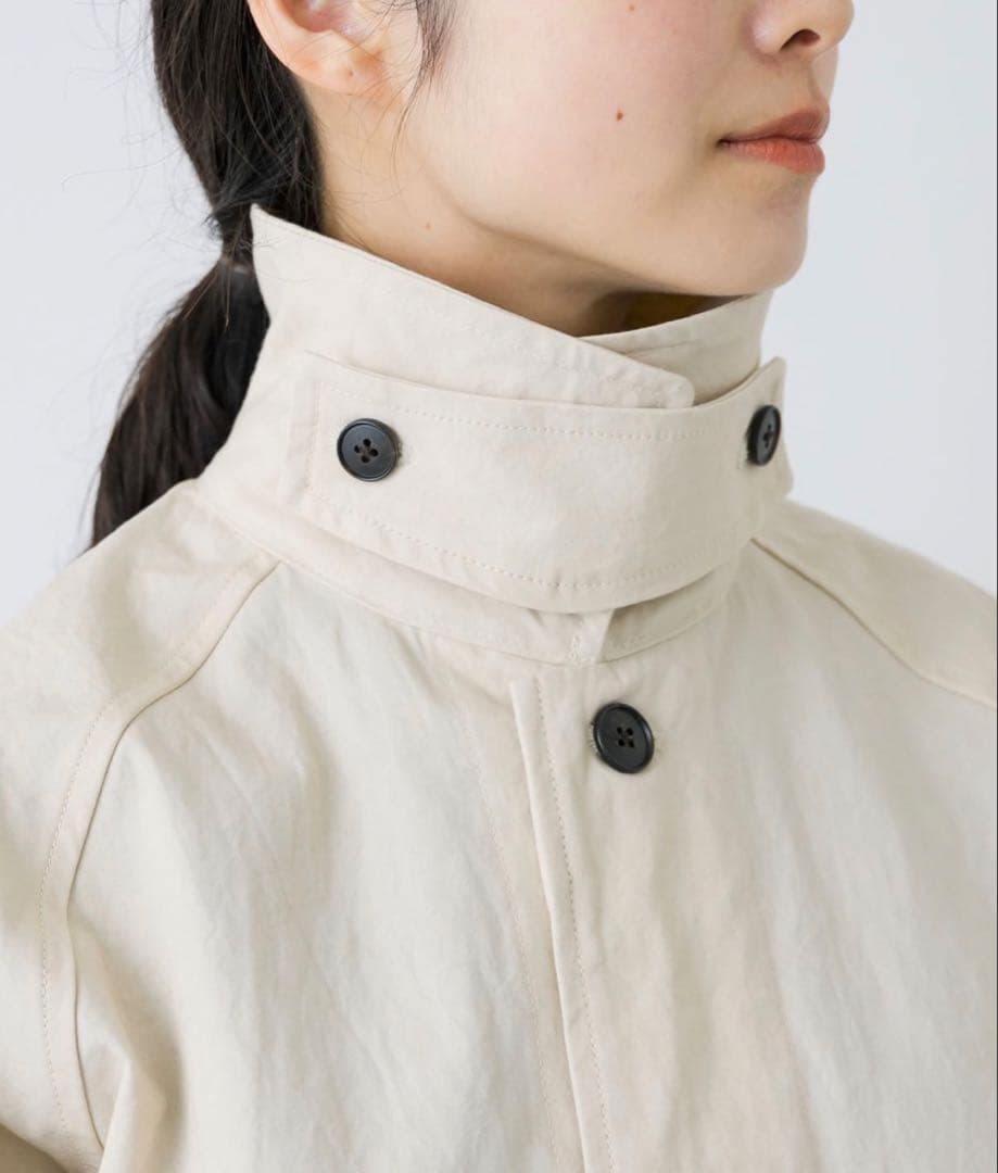 【タグ付新品】かぐれ　コットンバックタックショートコート　アイボリー
