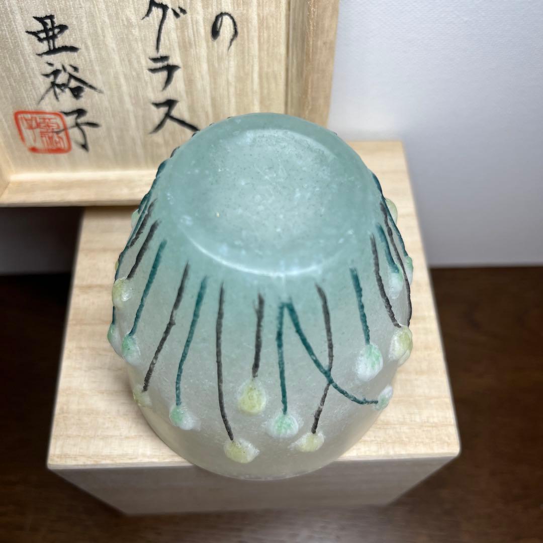 飯塚亜裕子さん　グラス