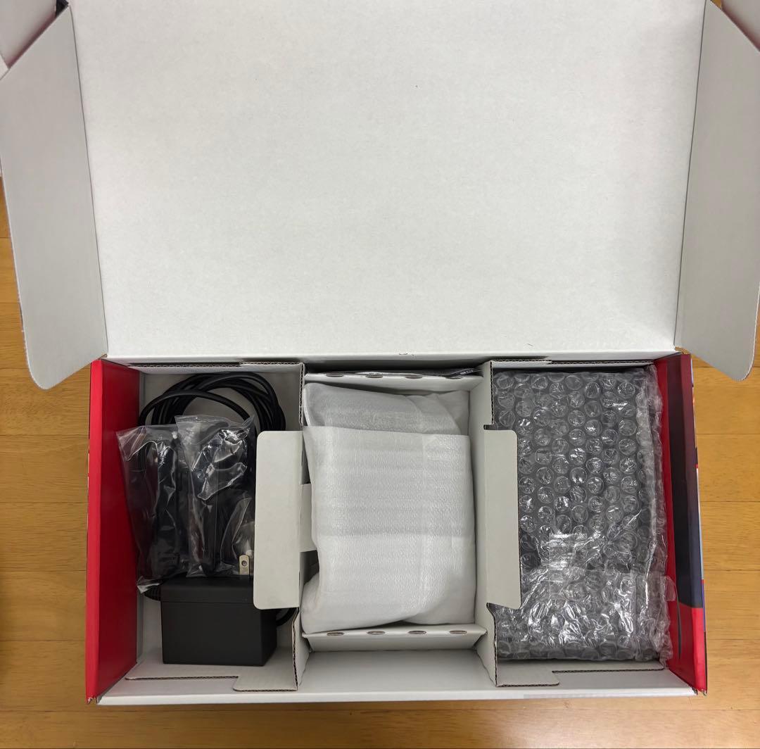 Nintendo Switch 本体 + Proコントローラー + ケース