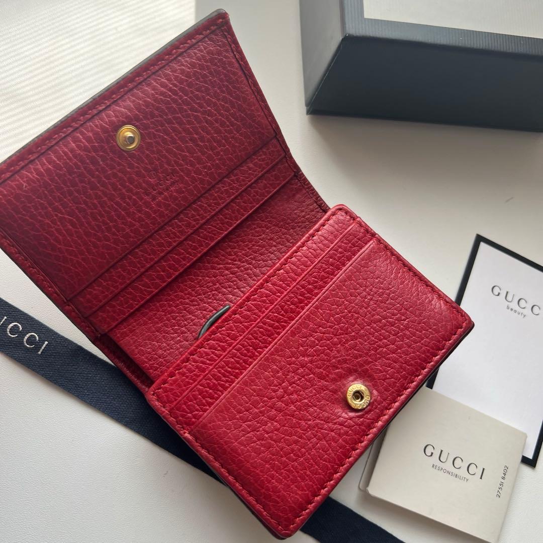 241 極上美品 GUCCI グッチ マーモント 2つ折り財布