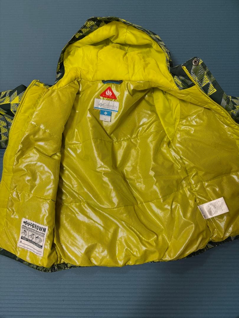 コロンビア　120 130 xs スキーウェア　子供　columbia 上下