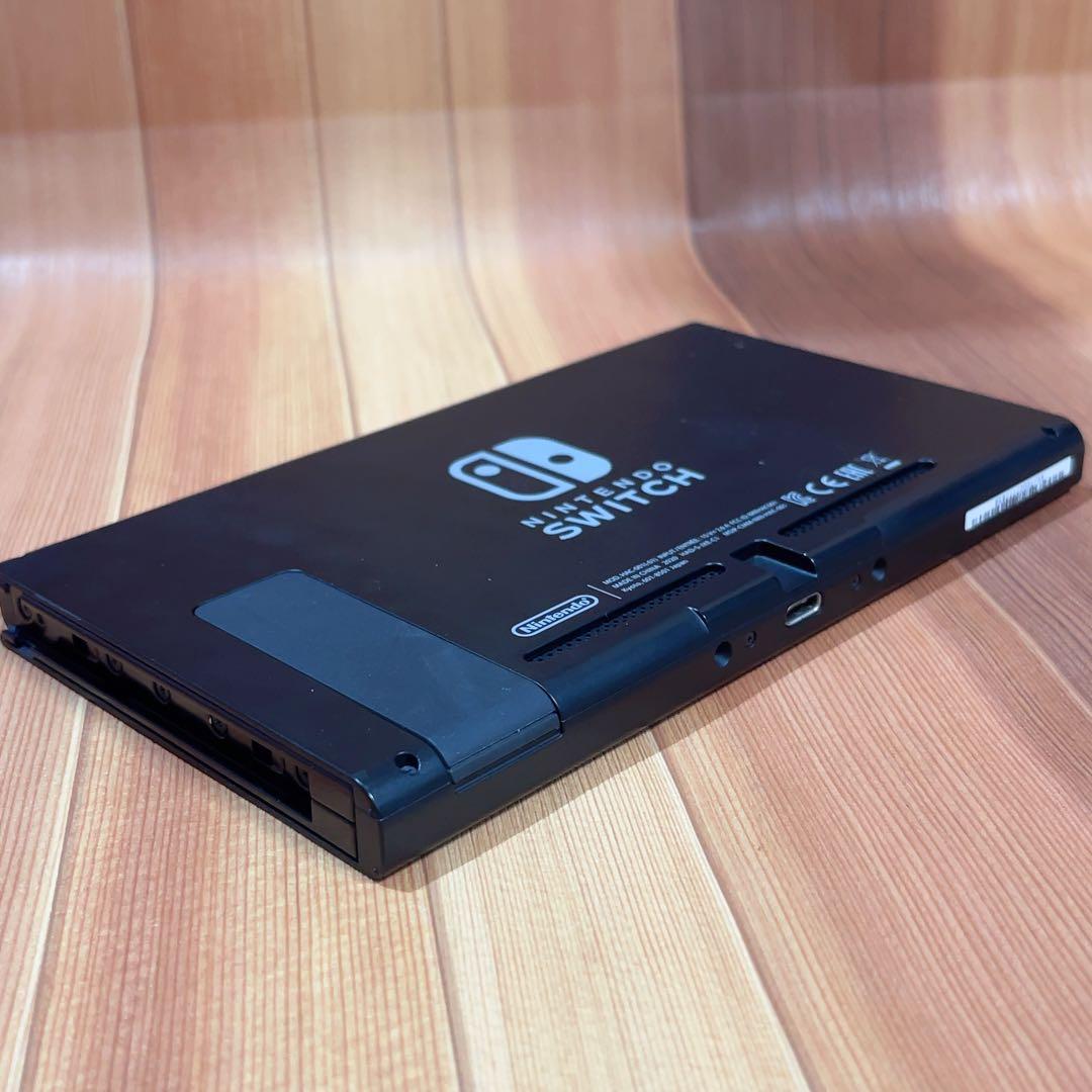 純正付属品付 任天堂 Switch 本体 新型 458 ネオンレッド/ブルー