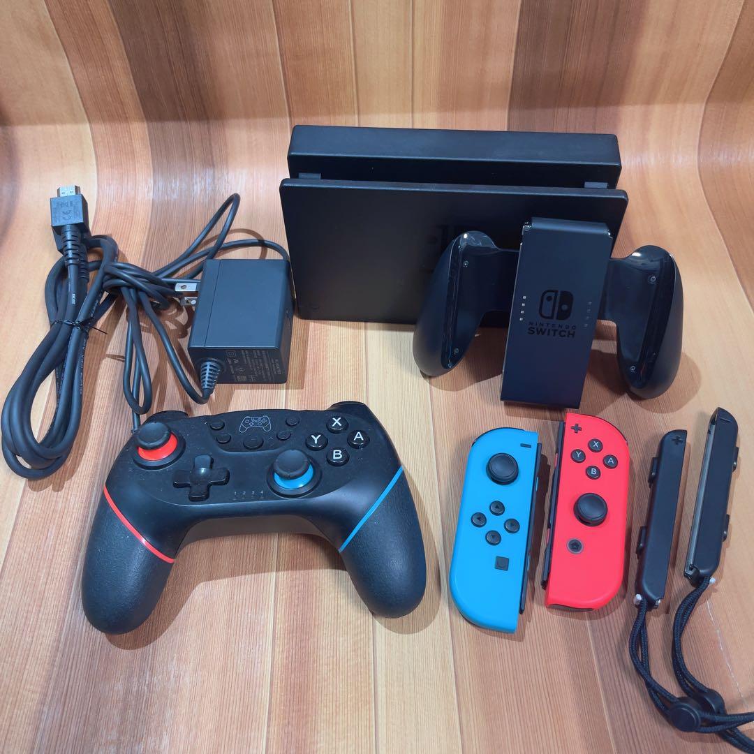 純正付属品付 任天堂 Switch 本体 新型 458 ネオンレッド/ブルー