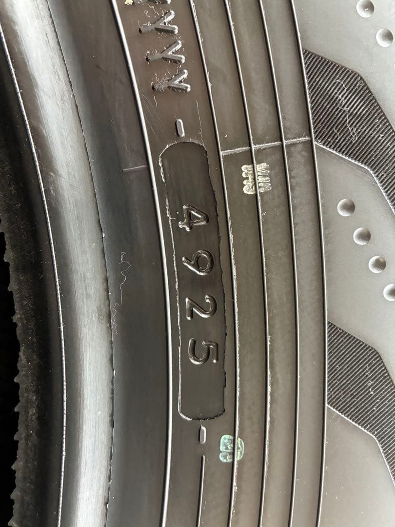 新車外しタイヤ4本セット ヨコハマ　225/65R17 2025年49週製