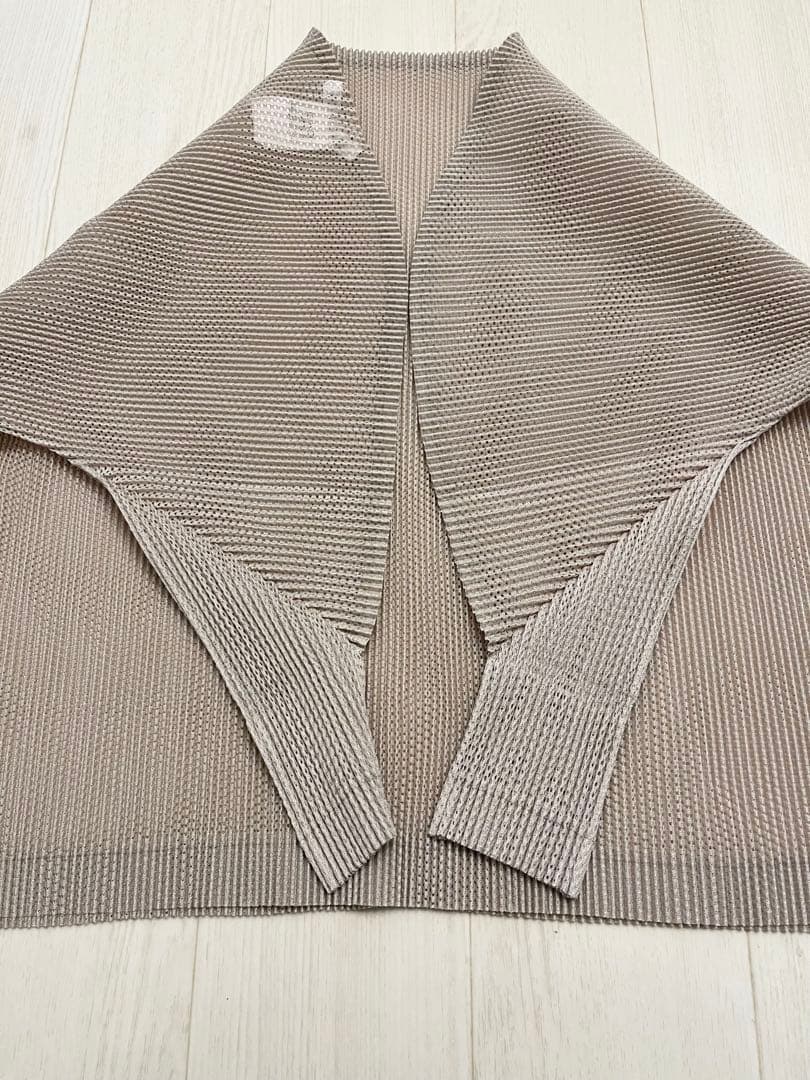 PLEATS PLEASE tatami july ボレロ　カーディガン