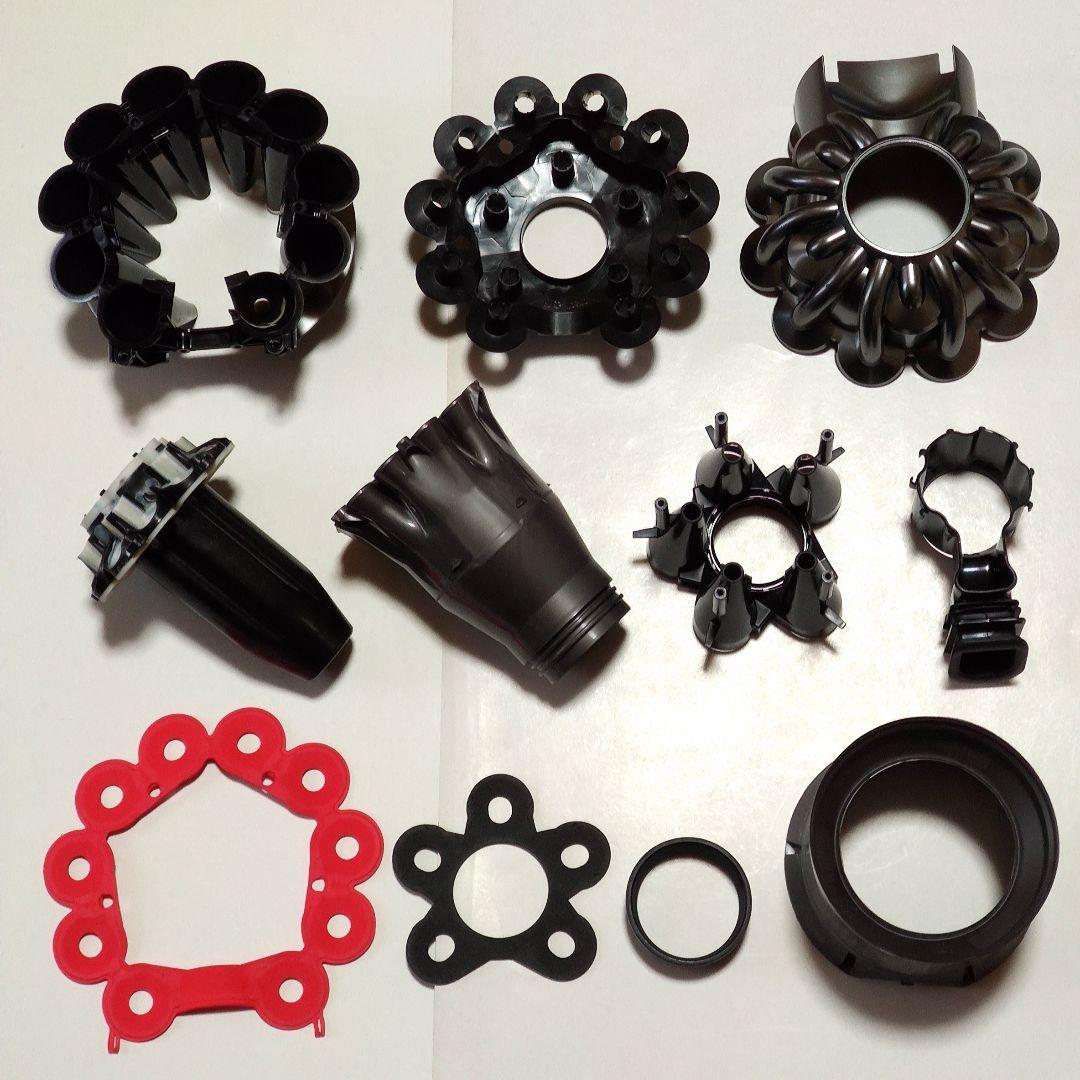 ダイソンV8 SV10K ＋マキタ18vアダプターセット 分解清掃済み 動作品