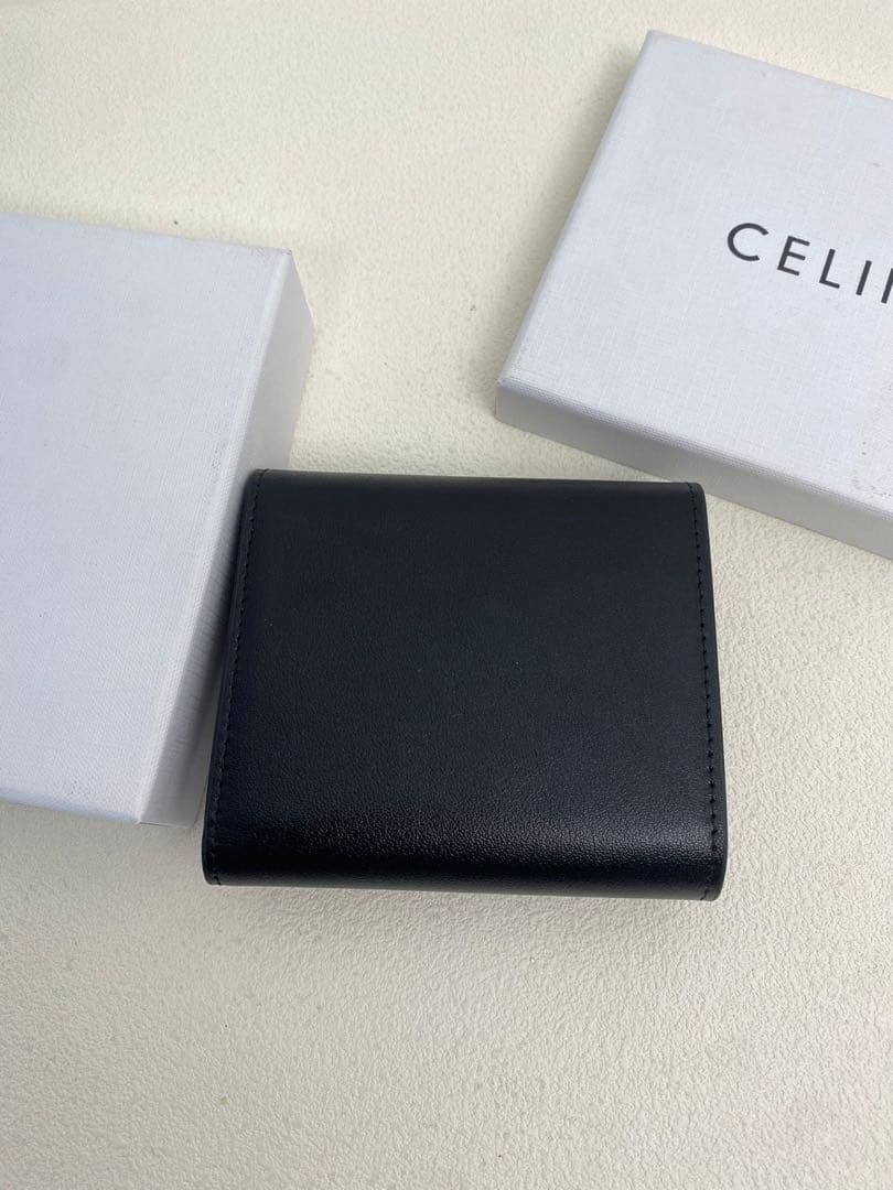 CELINE 黒 レザー三つ折り財布