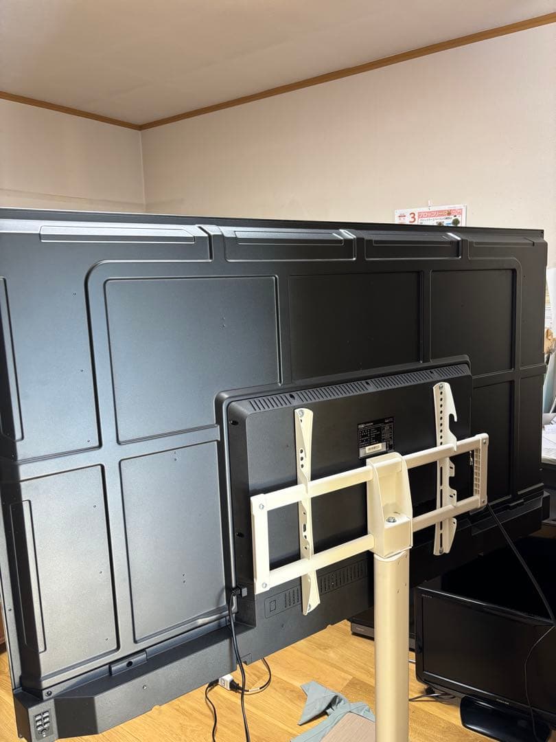 OPTVISION65v型HDR対応4K液晶テレビ スタンド付き
