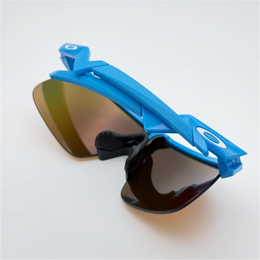 OAKLEY オークリー KID Resistor シールドフレーム サングラス