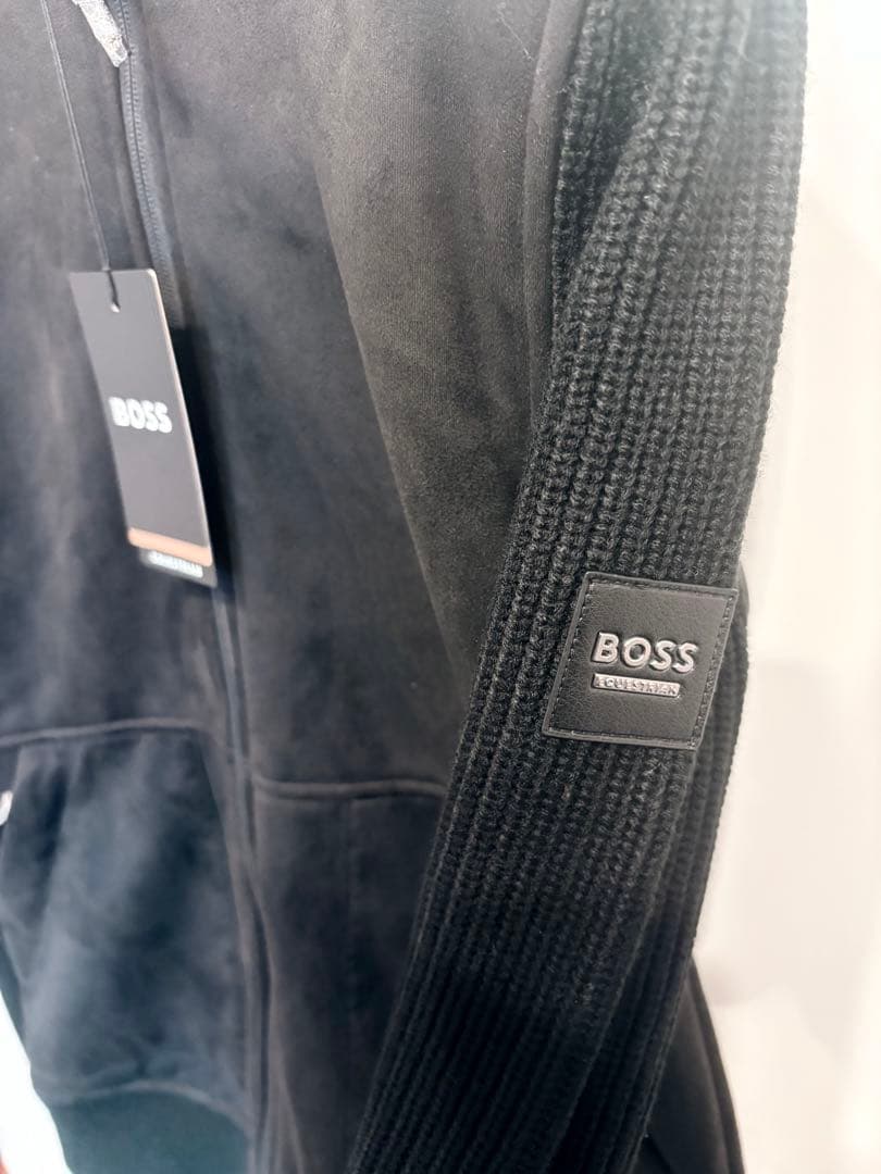 ［とんが］新品未使用　BOSS フェイクスエードジャケットニットトリム