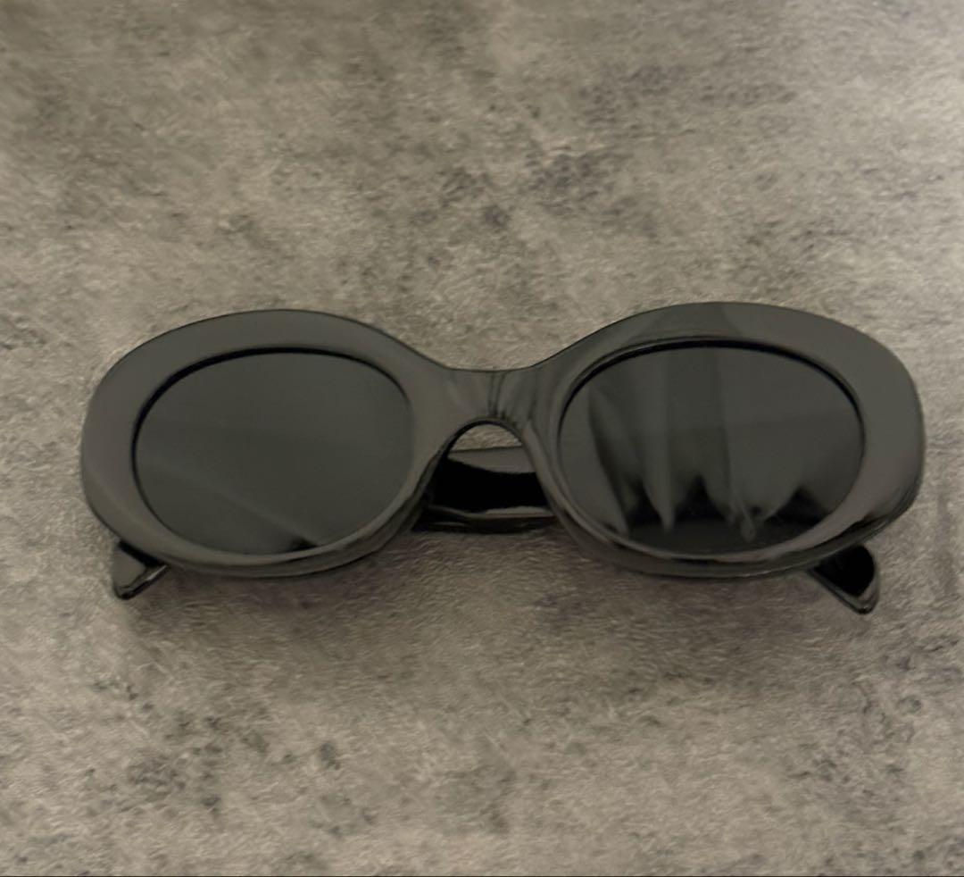 CELINE ブラックサングラス ロゴゴールド