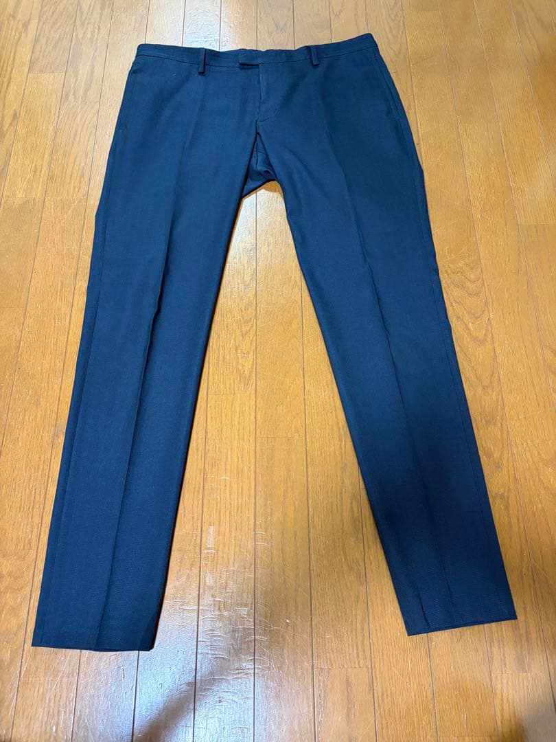 袖丈長め、ZARA MAN スーツセットアップ　カジュアルスーツ 裏地おしゃれ