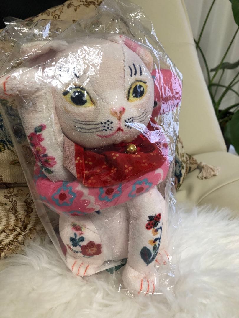 アフタヌーンティー　ナタリーレテコラボ　蛇　　招き猫ぬいぐるみ　新品タグ付き
