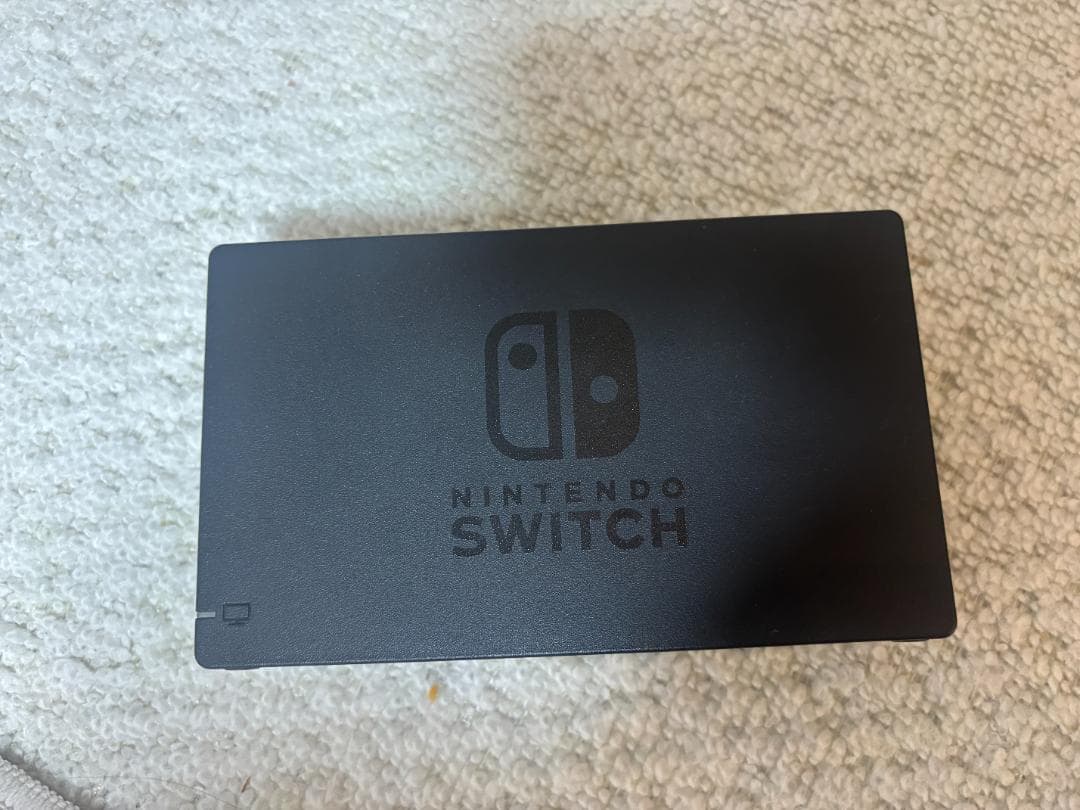 んべ さん:Nintendo Switch ネオンブルー 本体 バッテリー強化版