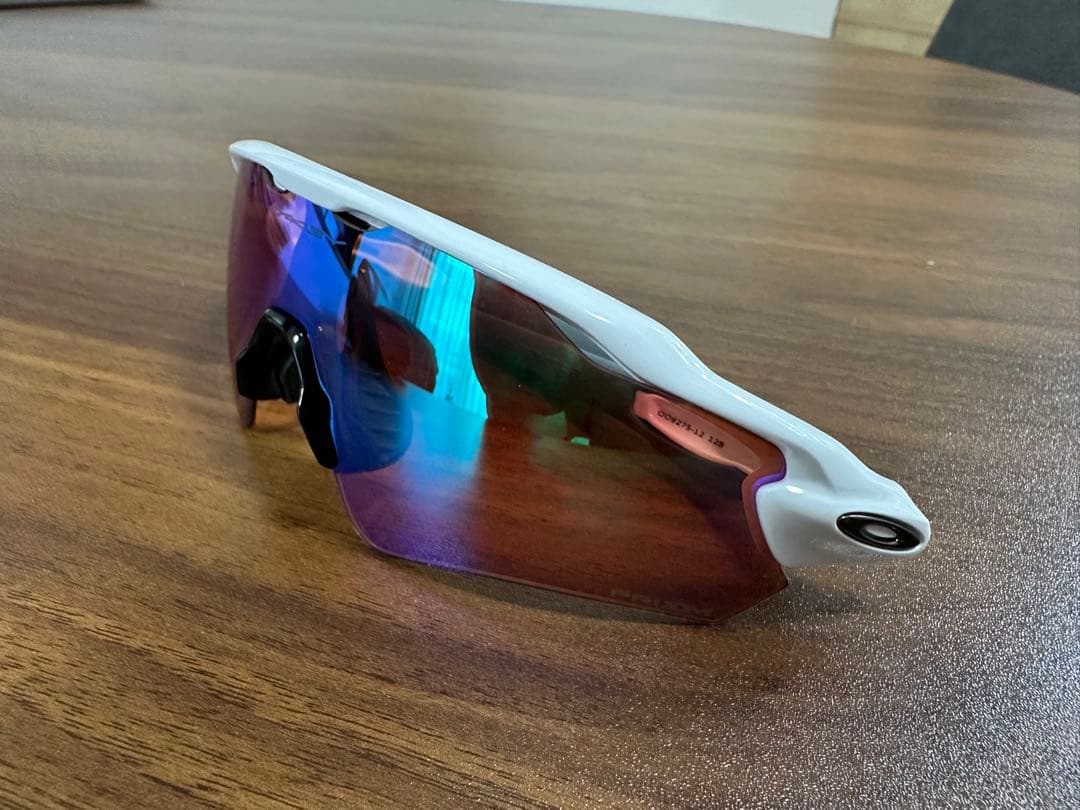 Oakley Radar EV サングラス ホワイト