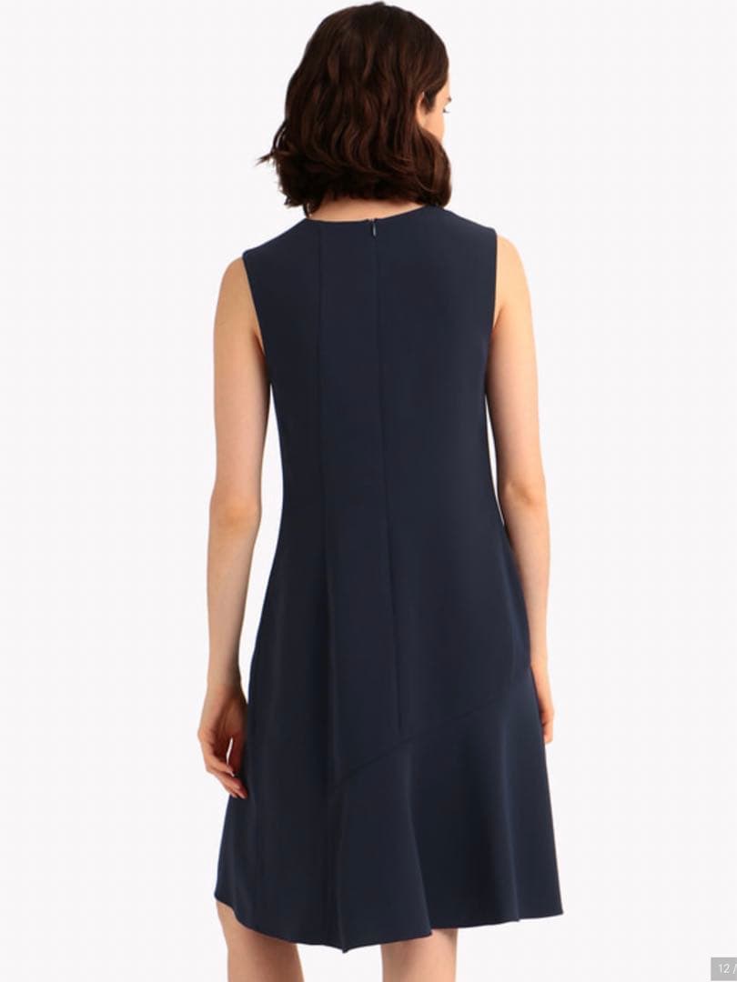 theory Classic Crepe 美シルエット　膝丈ワンピース　黒　2