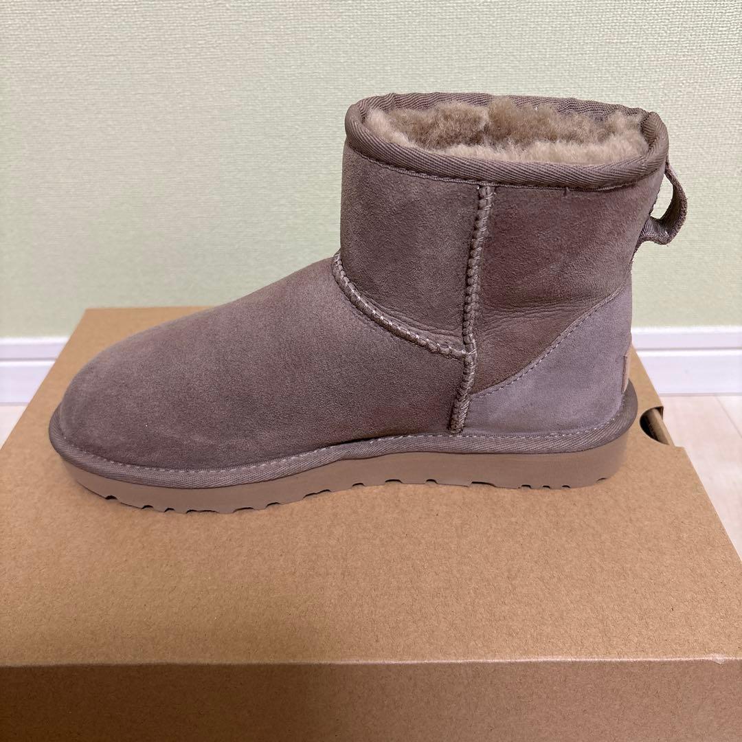 UGG W クラシックミニII ムートンブーツ