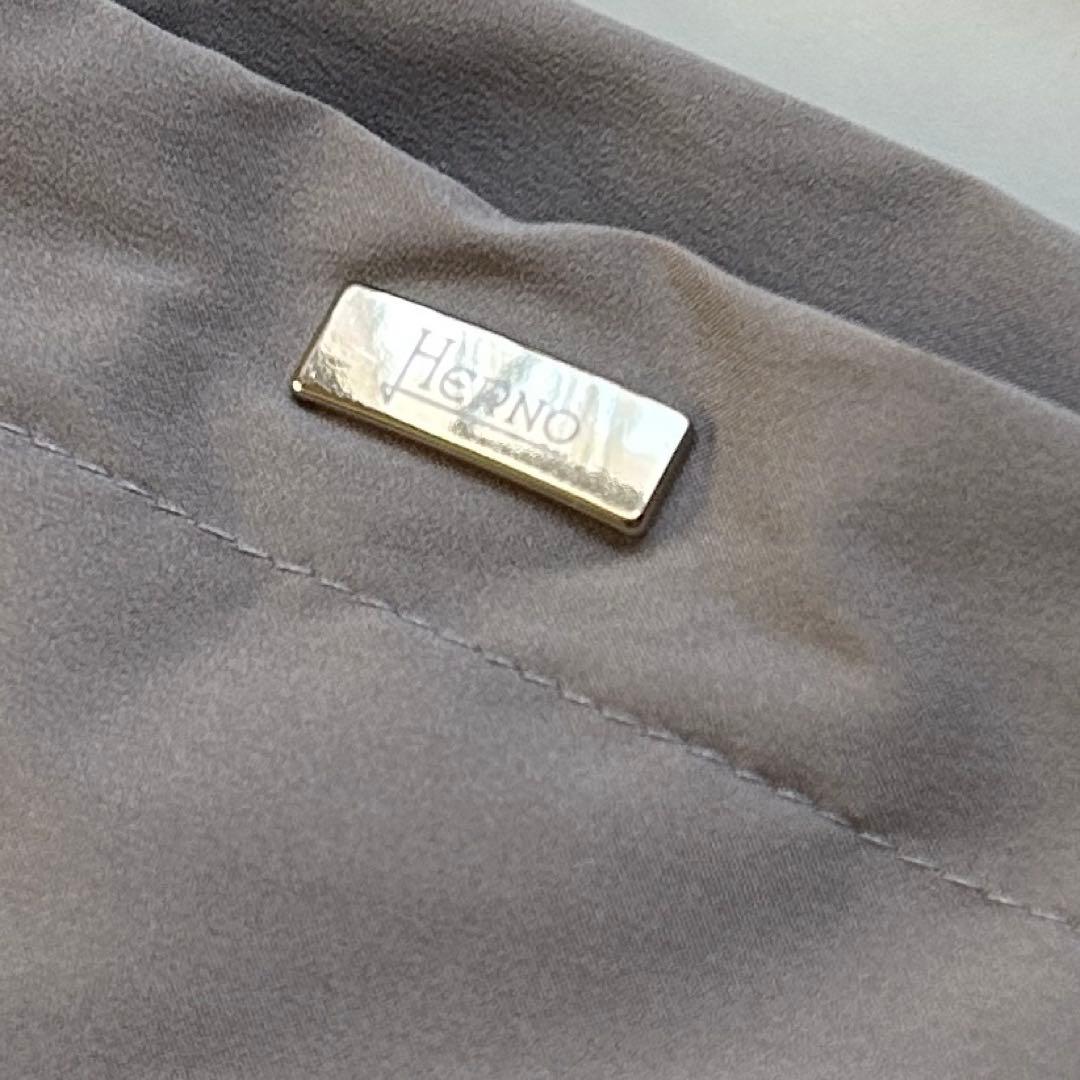 ヘルノ ダブルジップ フーデッドコート グレージュ PA0030D ゴールド金具
