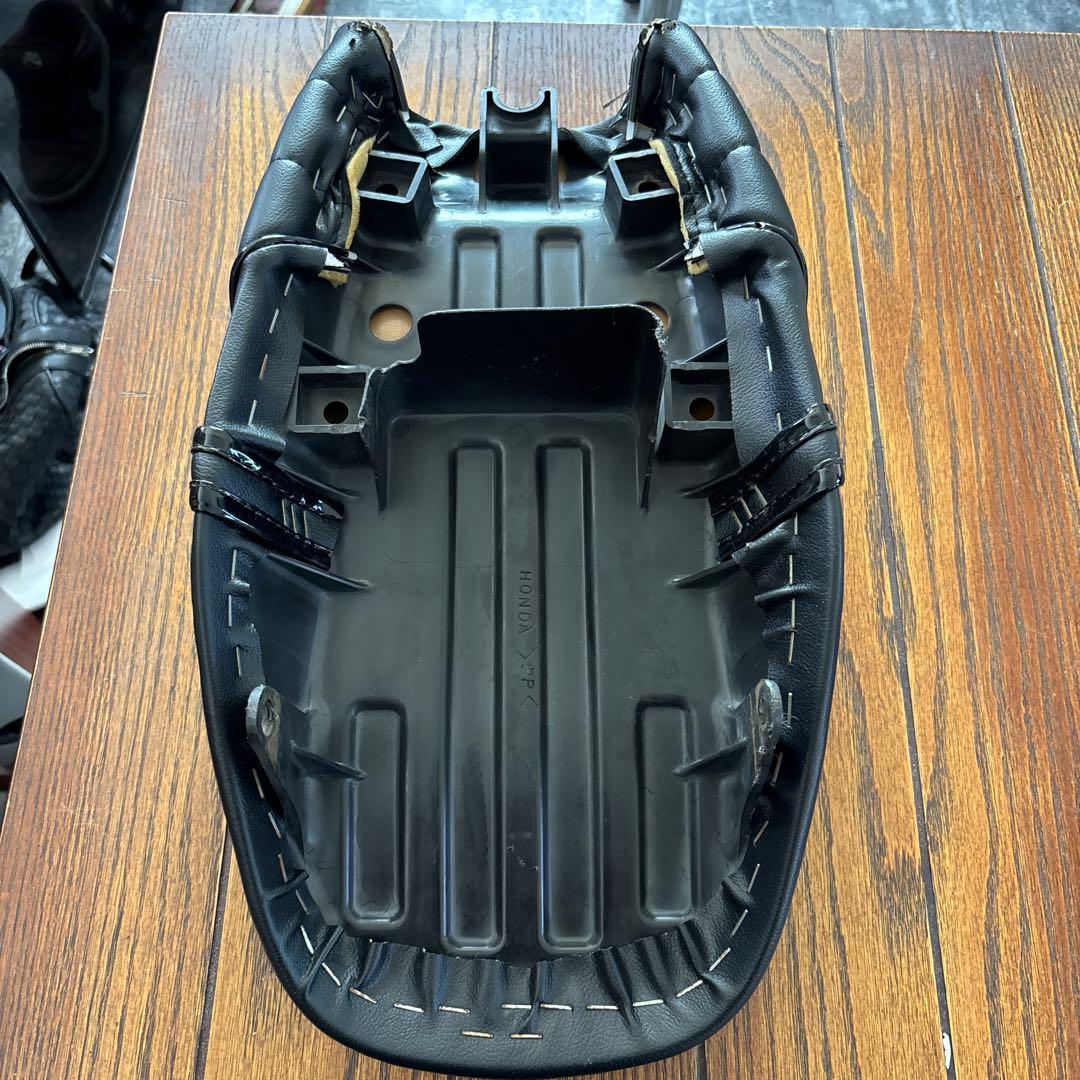 HONDA バイクシート ブラック