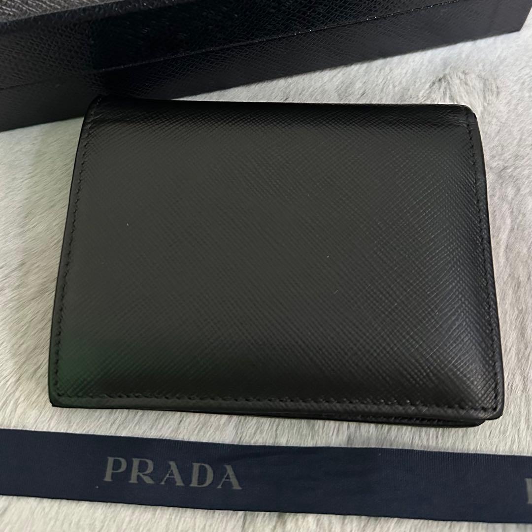 PRADA プラダ　折り財布　マルチカラー　ゴールドロゴ　サフィアーノレザー