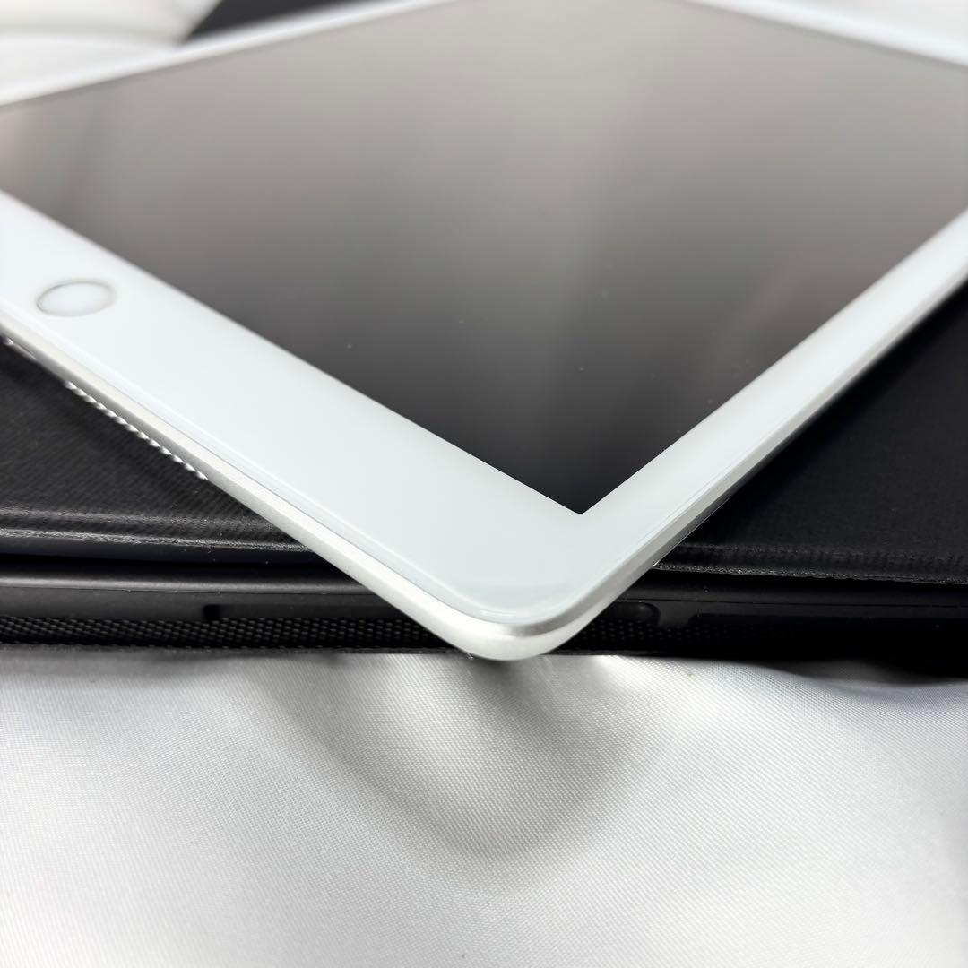 【極美品/バッテリー94%】iPad 第7世代 128GBセルラー SIMフリー