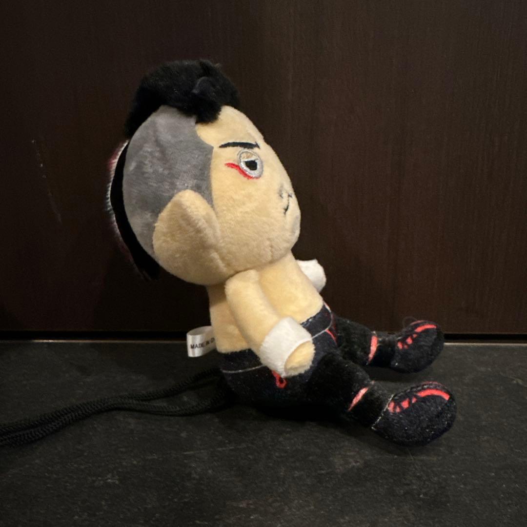 新日本プロレス 鷹木信悟 ぴょんすけ ぬいぐるみ　中古
