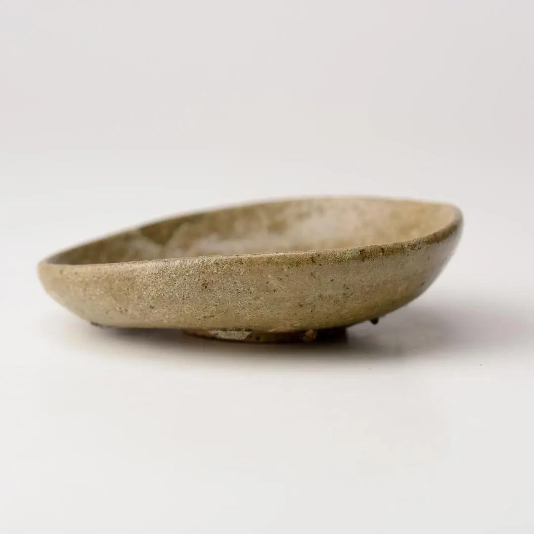 ◆135◆　時代美濃焼小皿　江戸時代　変形　骨董　和食器