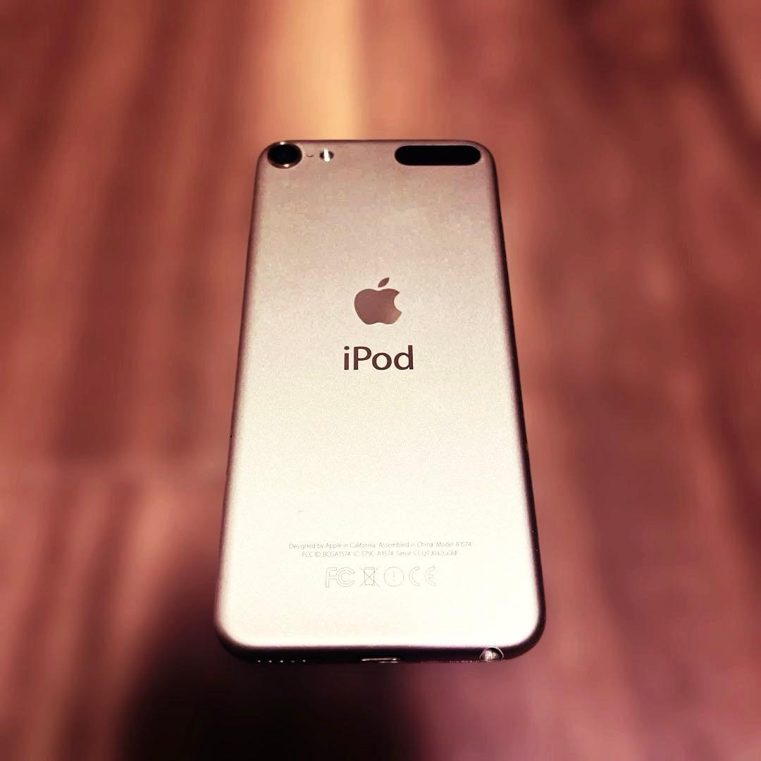 【超美品】Apple iPod Touch 第6世代 64GB ゴールド