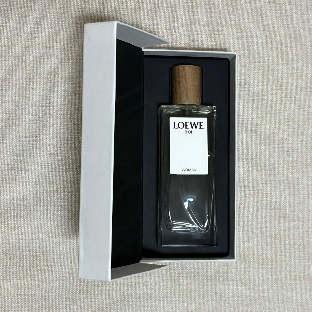 LOEWE ロエベ 001 WOMAN Eau de Parfum 50ml