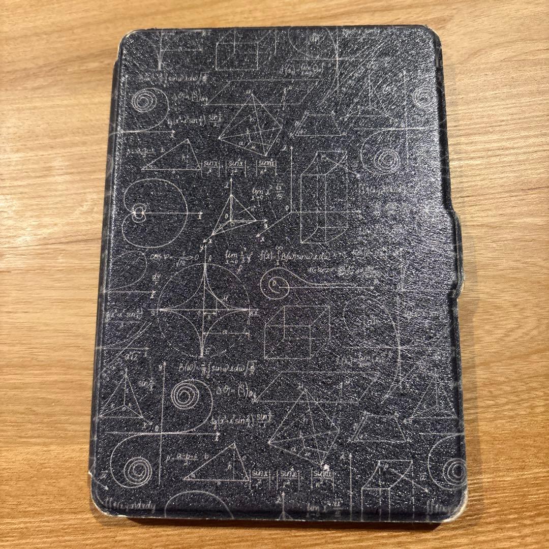 Kindle paperwhite 幾何学模様カバー付き