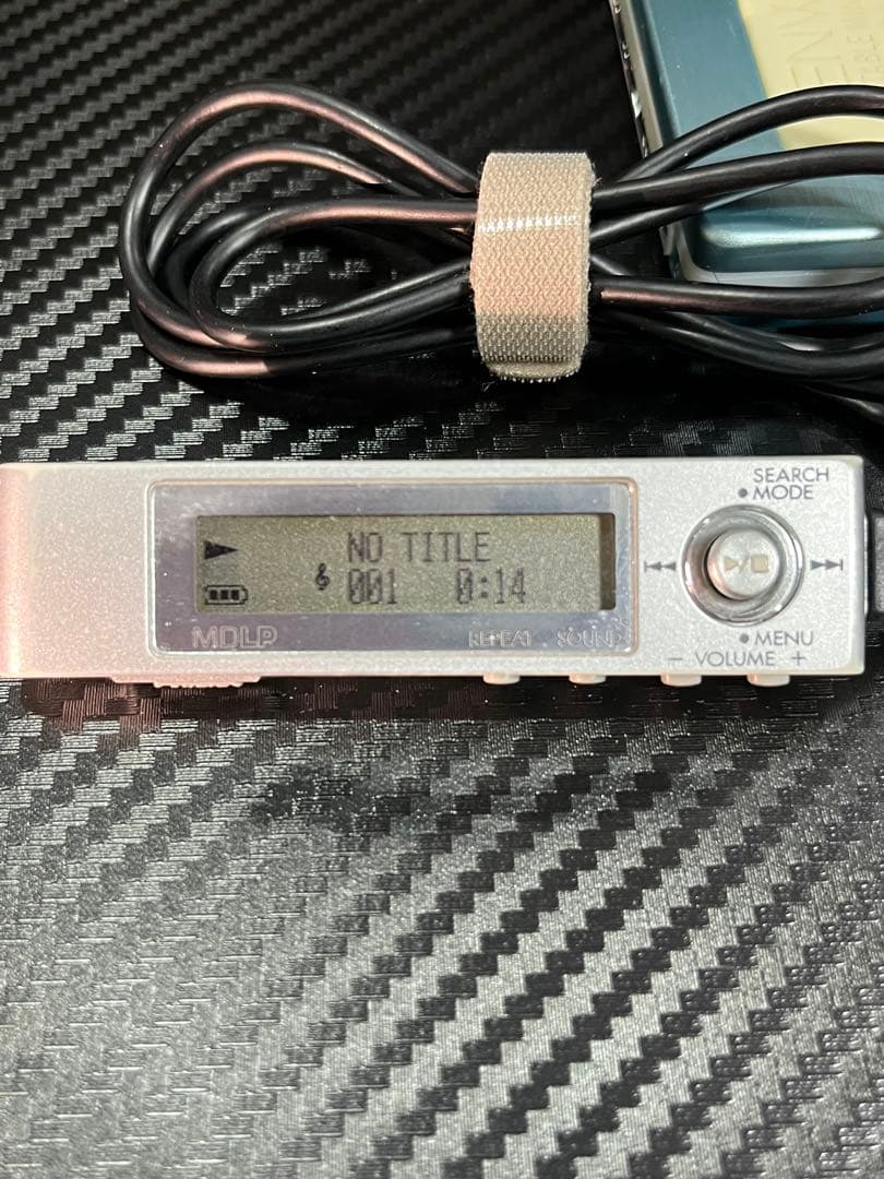 【動確済】KENWOOD MDウォークマン DMC-Q77