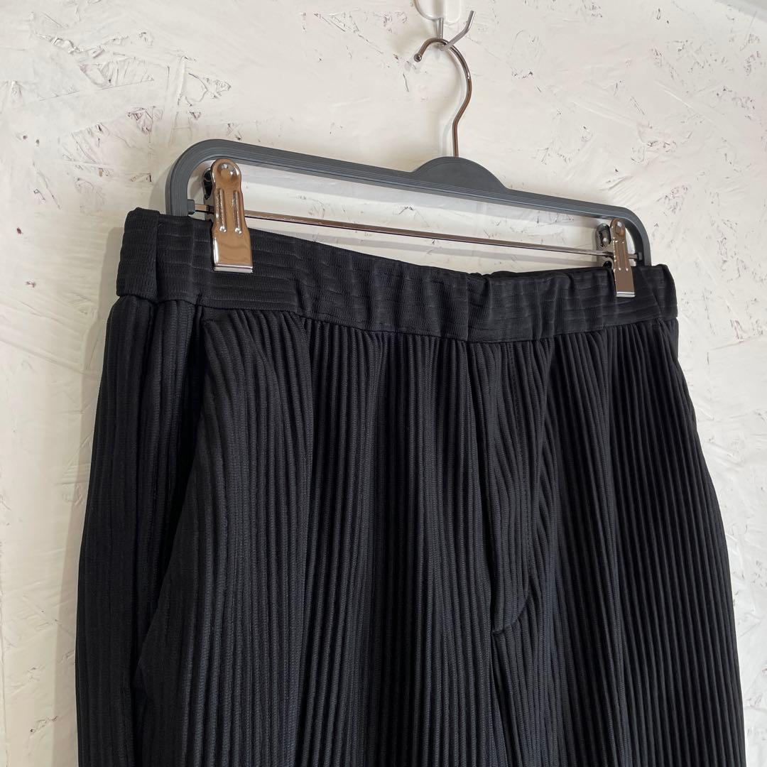 セットアップ【ZARA】プリーツジャケット　テーパードパンツ　黒　L