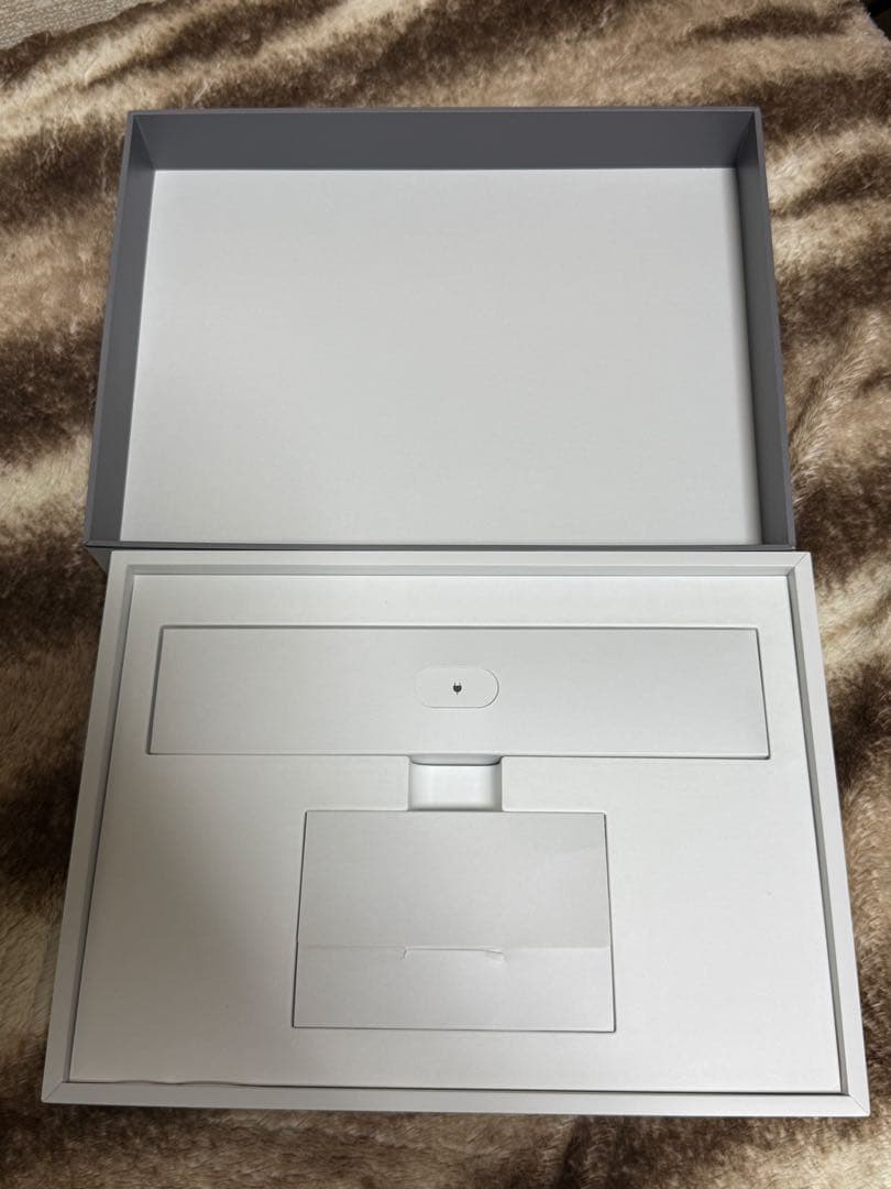 【美品】Microsoft Surface Pro 9 i5 processor