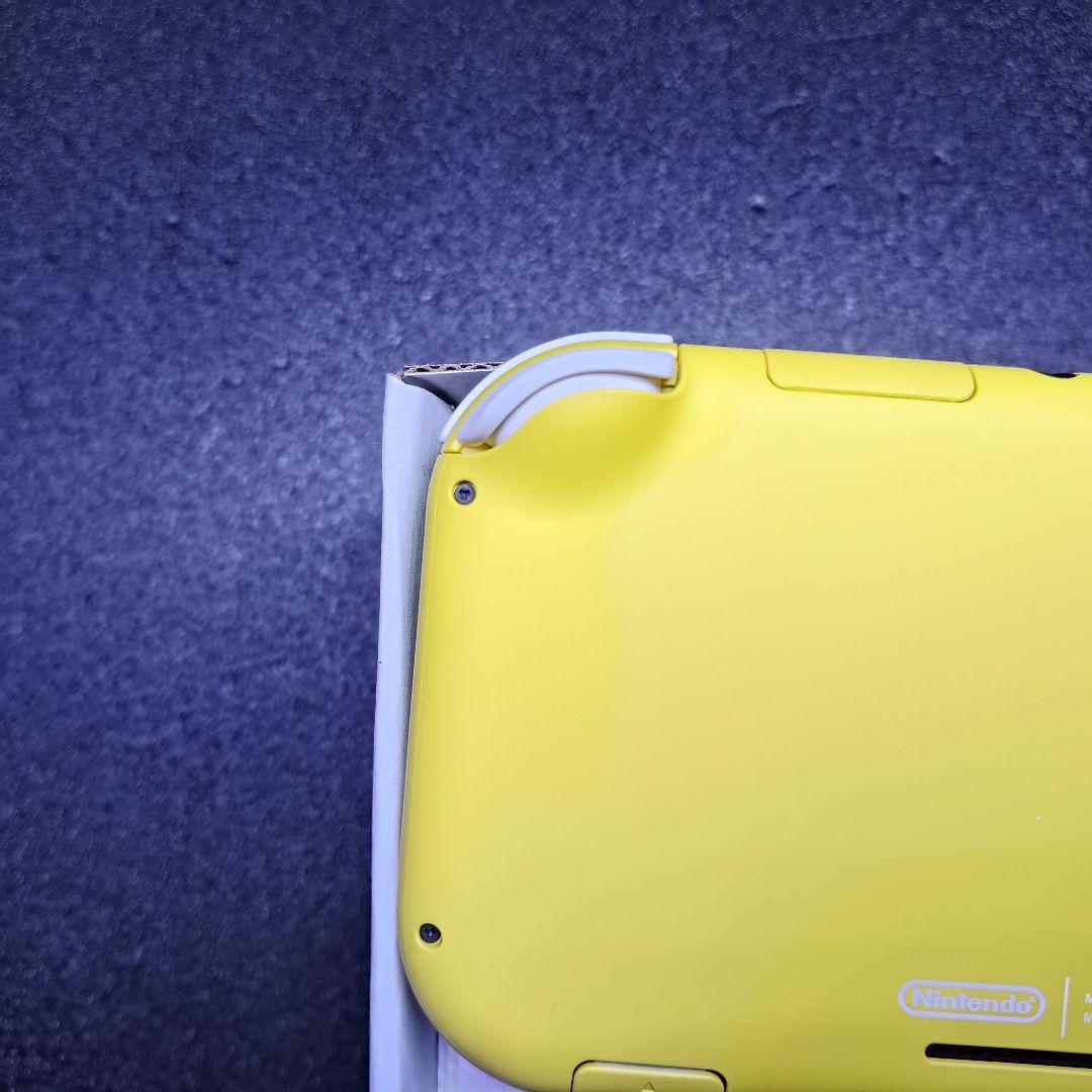 超美品 Switch Lite ピカチュウカバー ポケモンレジェンズZA セット