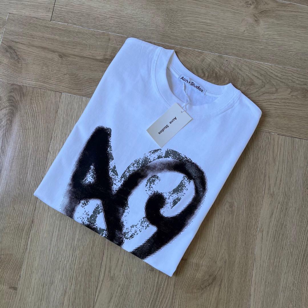 Acne Studios ハートグラフィックTシャツ
