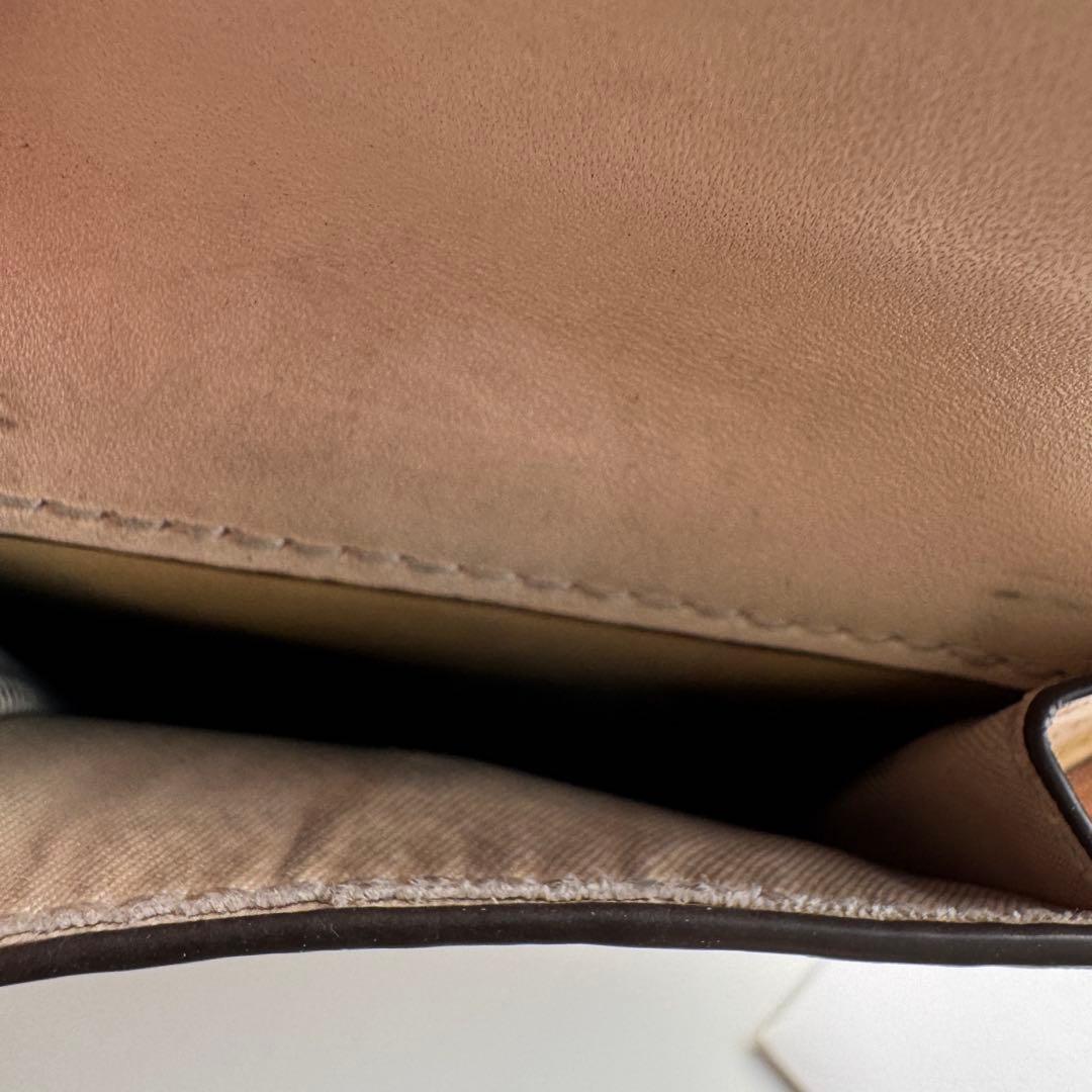 【美品】Tory Barch トリーバーチ　2つ折り財布
