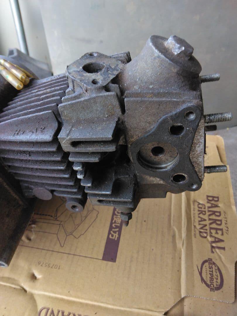 ホンダモンキー　ダックス　カブ　エンジン