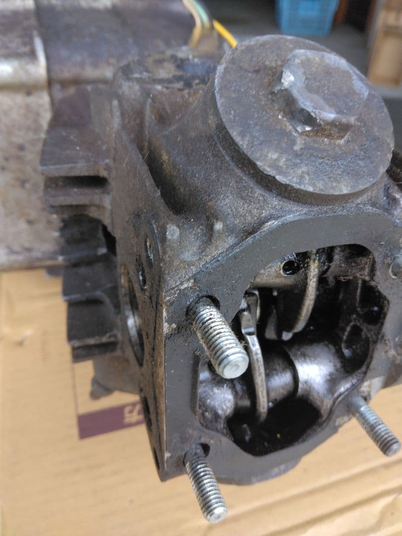 ホンダモンキー　ダックス　カブ　エンジン