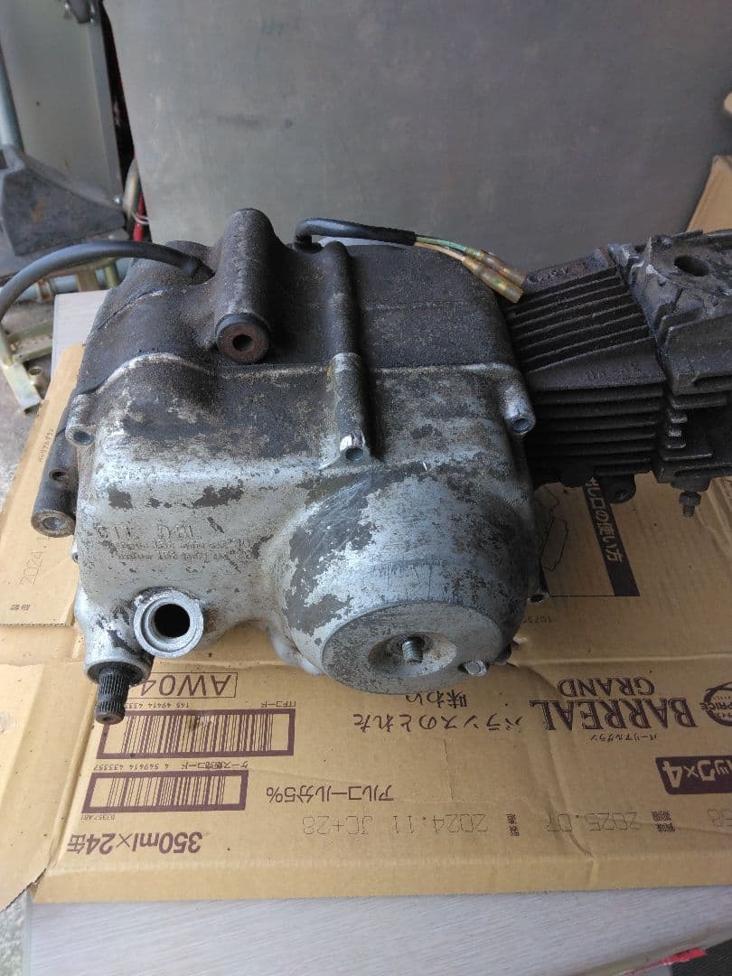 ホンダモンキー　ダックス　カブ　エンジン