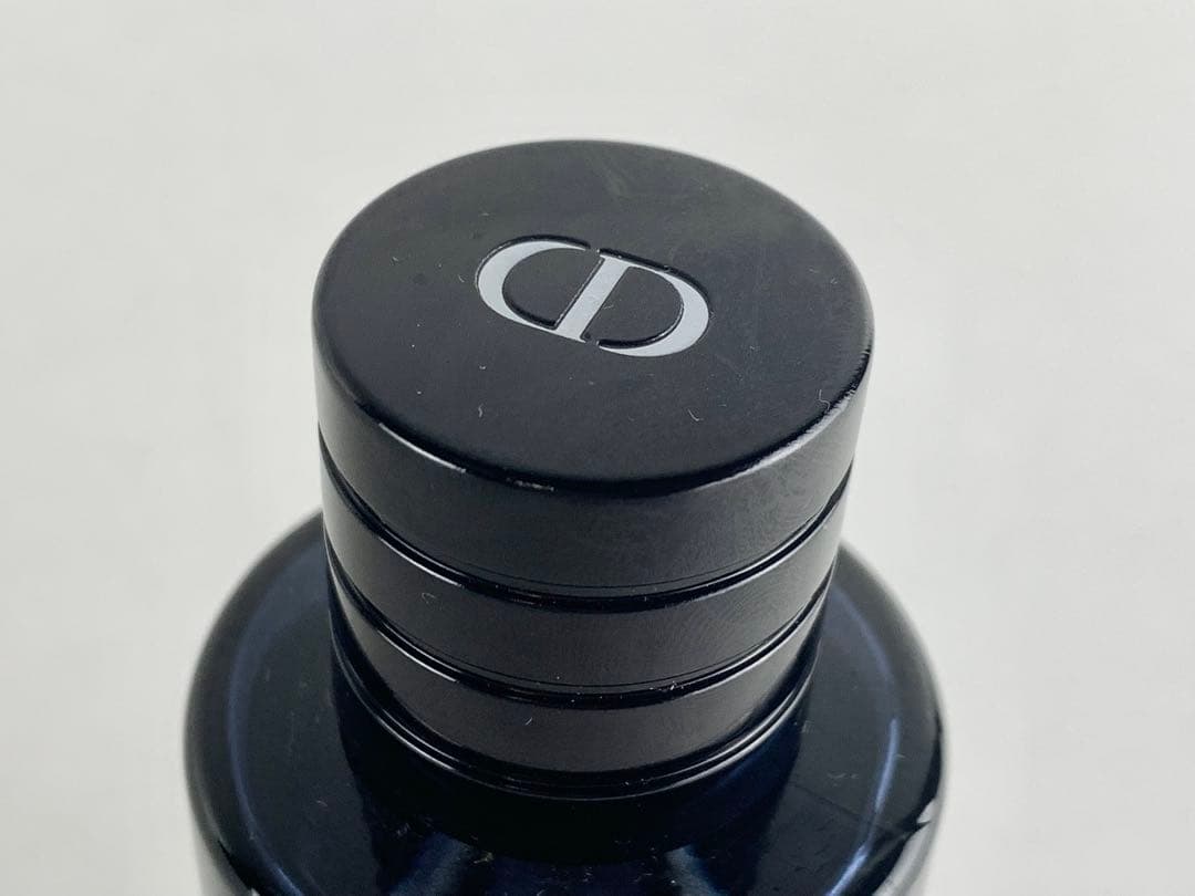 クリスチャン ディオール ソヴァージュ 香水 メンズ　男性用　60ml