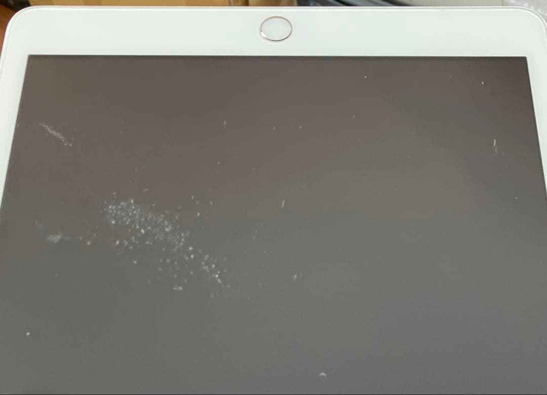 【早い者勝ち】iPad 第8世代 128GB 【すぐ発送】